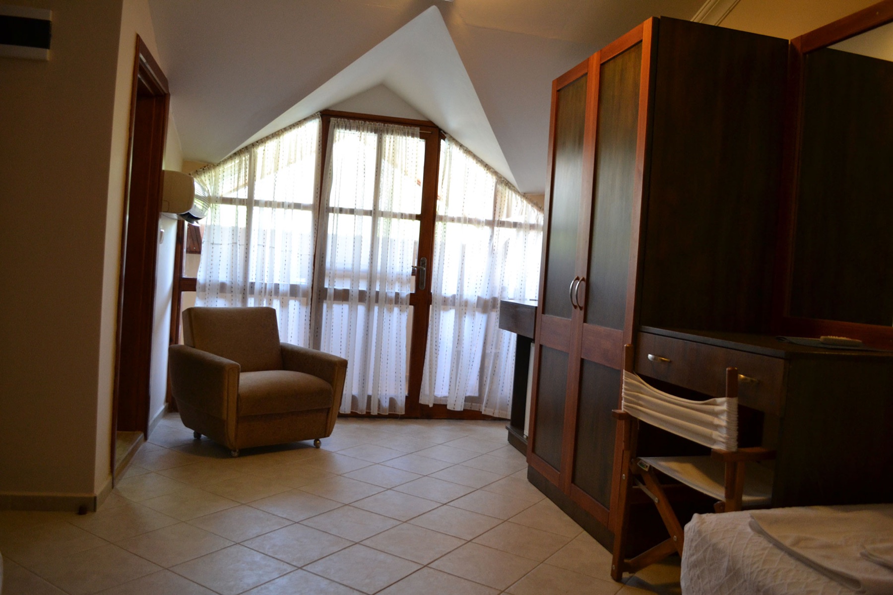 Dachzimmer Grenadine Lodge 3